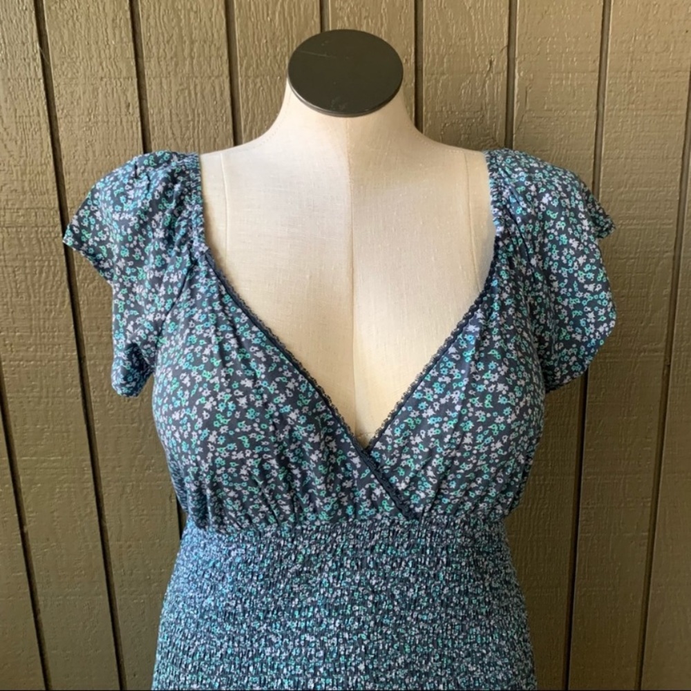 Wide Fable NWT Blue Floral Smocked Dress Size XXL - Picture 5 of 12